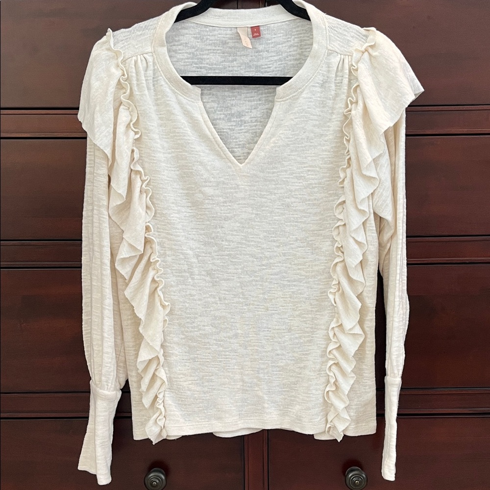 Pilcro Anthropologie Women's Ruffled Long-Sleeve V-Neck Top - Cream Size Small